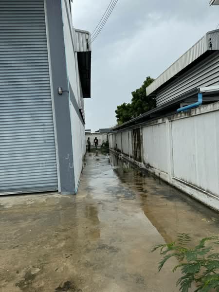 ขายโกดัง ลาดหลุมแก้ว ปทุมธานี โรงงานฟังก์ชัน 2IN1 อยู่อาศัย + ทำงานในที่เดียว, ปทุมธานี, ลาดหลุมแก้ว, ลาดหลุมแก้ว, ปทุมธานี, 330 ตร.ม., โกดัง-โรงงาน ขาย, โดย Jakarin Houpramong, 500164762 - DDproperty.com
