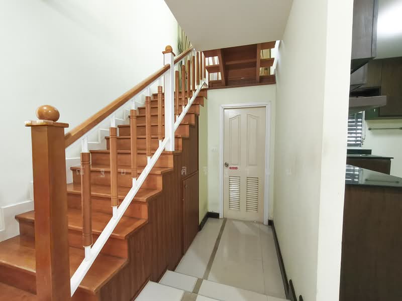 Passorn Prestige Onnut : ภัสสร เพรสทีจ อ่อนนุช, กรุงเทพ, ถนน เฉลิมพระเกียรติ ร. 9, ประเวศ, ประเวศ, กรุงเทพ, 154 ตร.ม., บ้านเดี่ยว ขาย, โดย ณัฐยา ศิริฐานนท์, 500164794 - DDproperty.com