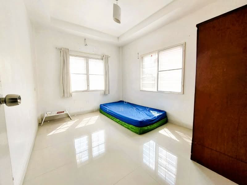 เฟื่องฟ้าวิลล่า 15 เฟส 3 แพรกษา, Samut Prakan, Phreak Sa Mai, Muang Samut Prakarn, Samut Prakan, 4 Bedrooms, 100 sqm, Townhouse For Sale, by The Best Property โจ, 500164800 - DDproperty.com