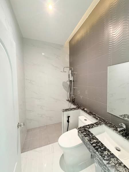 Private pool villa for rent in Sriracha, Bang Phra., Chon Buri (Pattaya), Bang Phra, Si Racha, Chon Buri (Pattaya), 3 Bedrooms, 400 sqm, Villa For Rent, by A House Property Co.,Ltd., 500164886 - DDproperty.com