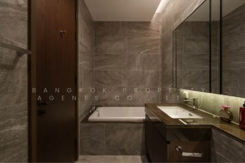 The Esse Sukhumvit 36, Bangkok, Soi Sukhumvit 36, Sukhumvit Road, Phra Kanong, Khlong Toei, Bangkok, 1 Bedroom, 38 sqm, Condo For Sale, by BANGKOK PROPERTY AGENTS CO., LTD., 500164919 - DDproperty.com