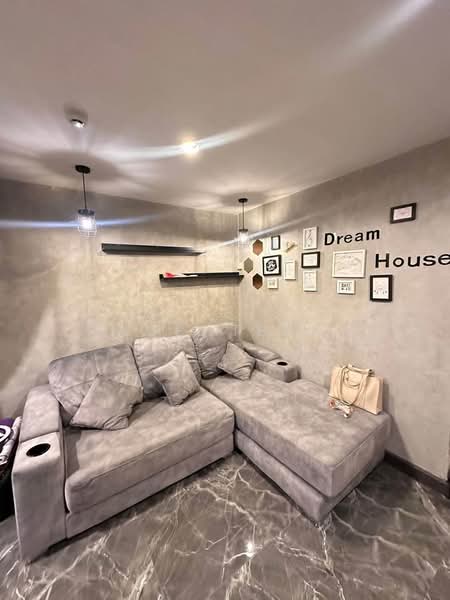 Regent Home Bangson 27 : รีเจ้นท์โฮม บางซ่อน 27, กรุงเทพ, 877 ถ. กรุงเทพ - นนทบุรี, บางซื่อ, บางซื่อ, กรุงเทพ, 60 ตร.ม., คอนโด ให้เช่า, โดย Agentbkk, 500164926 - DDproperty.com