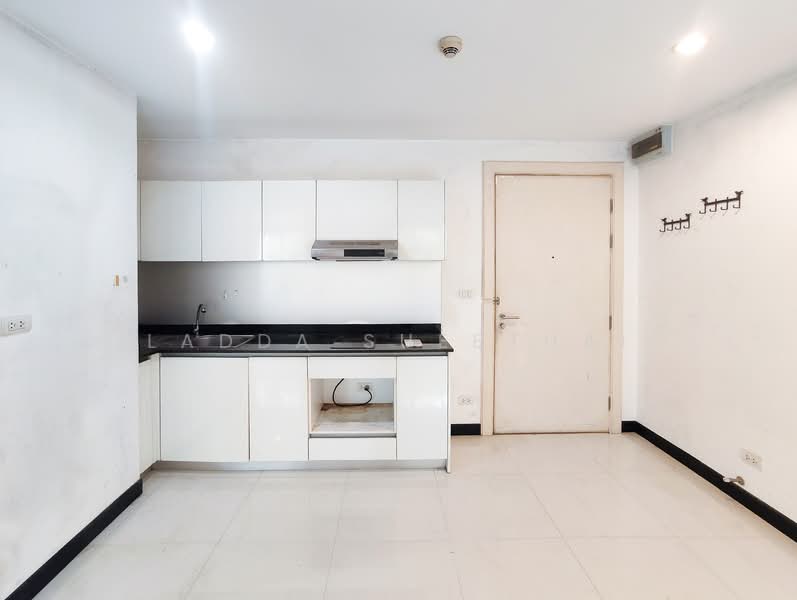 Voque Sukhumvit 16, Bangkok, Soi Sukhumvit 16, Khlong Toei, Khlong Toei, Bangkok, 1 Bedroom, 48 sqm, Condo For Sale, by Ladda Suebthai, 500164932 - DDproperty.com