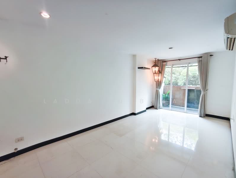 Voque Sukhumvit 16 : โว๊ค สุขุมวิทv16, กรุงเทพ, ซอยสุขุมวิท 16, คลองเตย, คลองเตย, กรุงเทพ, 48 ตร.ม., คอนโด ขาย, โดย Ladda Suebthai, 500164932 - DDproperty.com