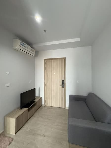 Altitude Unicorn Sathorn-Tha Phra, Bangkok, Ratchaphruek Road, Talat Plu, Thon Buri, Bangkok, 1 Bedroom, 24 sqm, Condo For Rent, by Agentbkk, 500164940 - DDproperty.com
