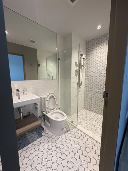 Altitude Unicorn Sathorn-Tha Phra, Bangkok, Ratchaphruek Road, Talat Plu, Thon Buri, Bangkok, 1 Bedroom, 24 sqm, Condo For Rent, by Agentbkk, 500164940 - DDproperty.com