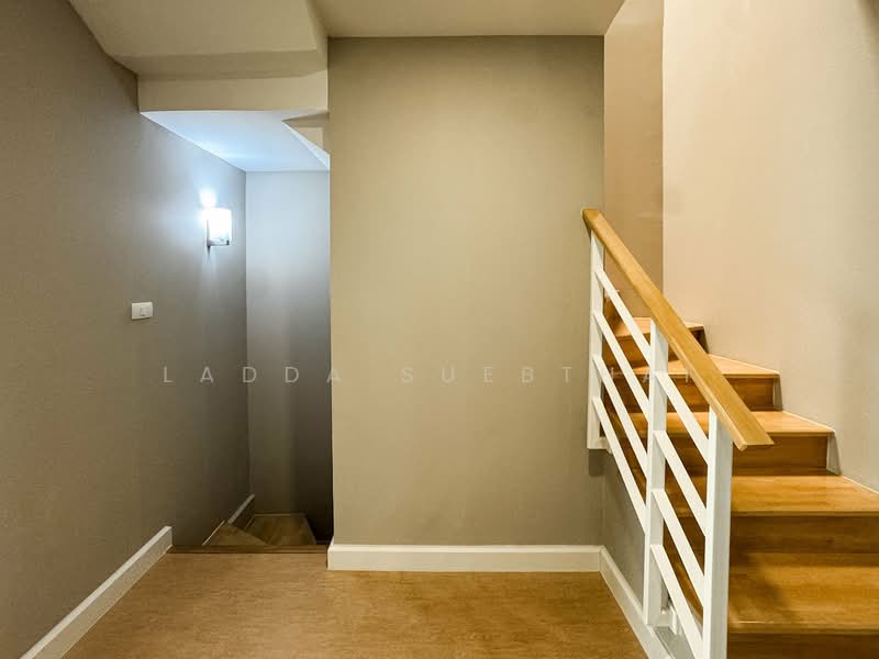 Patio Watcharapol-Ramindra, Bangkok, Watcharapol Road, Tha Rang, Bang Khen, Bangkok, 4 Bedrooms, 180 sqm, Townhouse For Sale, by Ladda Suebthai, 500164963 - DDproperty.com