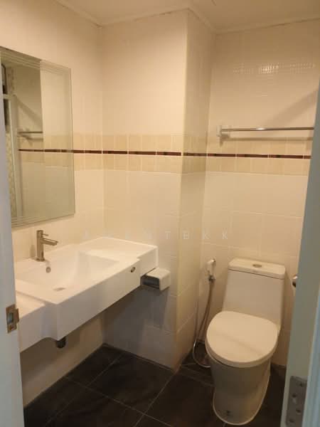 Lumpini Ville Sukhumvit 77 : ลุมพินี วิลล์ สุขุมวิท77, กรุงเทพ, ถนนสุขุมวิท 77, สวนหลวง, สวนหลวง, กรุงเทพ, 30 ตร.ม., คอนโด ให้เช่า, โดย Agentbkk, 500164976 - DDproperty.com