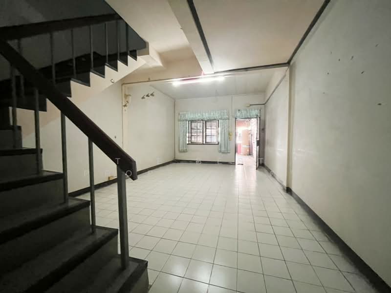 บูรพาซิตี้ บางวัว, Chachoengsao, Bang Wua, Bang Pakong, Chachoengsao, 2 Bedrooms, 100 sqm, Townhouse For Sale, by The Best Property ตา, 500164977 - DDproperty.com