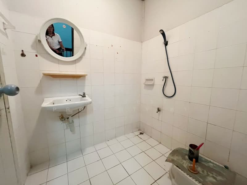 บูรพาซิตี้ บางวัว, Chachoengsao, Bang Wua, Bang Pakong, Chachoengsao, 2 Bedrooms, 100 sqm, Townhouse For Sale, by The Best Property ตา, 500164977 - DDproperty.com