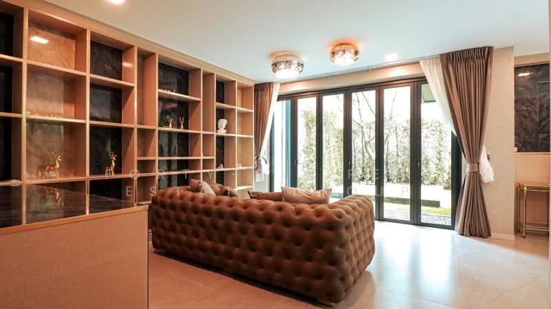 VIVE Krungthep Kreetha, Bangkok, Krungthep Kreetha Road, Saphan Sung, Saphan Sung, Bangkok, 5 Bedrooms, 550 sqm, Single Detached House For Sale, by Forty-Six Real Estate Group, 500164982 - DDproperty.com