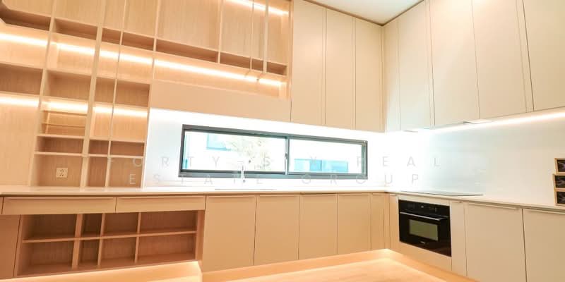 VIVE Krungthep Kreetha, Bangkok, Krungthep Kreetha Road, Saphan Sung, Saphan Sung, Bangkok, 5 Bedrooms, 550 sqm, Single Detached House For Sale, by Forty-Six Real Estate Group, 500164982 - DDproperty.com