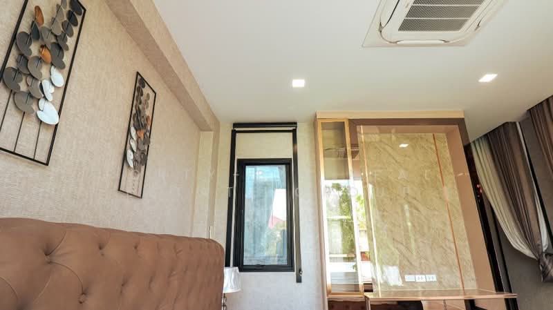 VIVE Krungthep Kreetha, Bangkok, Krungthep Kreetha Road, Saphan Sung, Saphan Sung, Bangkok, 5 Bedrooms, 550 sqm, Single Detached House For Sale, by Forty-Six Real Estate Group, 500164982 - DDproperty.com