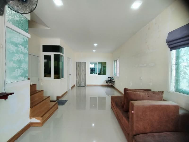 Golden Town Rama 2, Samut Sakhon, Rama 2 Road, Soi Wat Panthai Norasing, Phanthai Norasing, Muang Samut Sakhon, Samut Sakhon, 4 Bedrooms, 120 sqm, Townhouse For Sale, by The Best Property เอ็กซ์, 500164983 - DDproperty.com