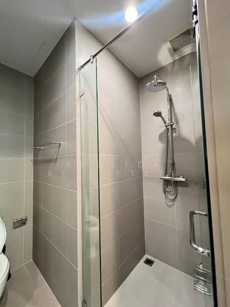 Noble Ploenchit, Bangkok, 1035 Ploenchit  Road, Lumphini, Pathum Wan, Bangkok, 2 Bedrooms, 81 sqm, Condo For Rent, by Agentda Realestate, 500164986 - DDproperty.com