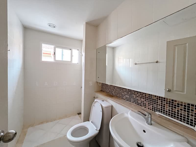 The Centro Ramindra, Bangkok, Kanchanaphisek Road, Khan Na Yao, Khan Na Yao, Bangkok, 3 Bedrooms, 180 sqm, Single Detached House For Sale, by Ladda Suebthai, 500164989 - DDproperty.com