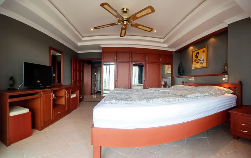 View Talay 5D, Chon Buri (Pattaya), Nong Pru, Bang Lamung (Pattaya), Chon Buri (Pattaya), 2 Bedrooms, 101 sqm, Condo For Sale, by ธนภัทร เศรษฐพงศ์วนิช, 500164990 - DDproperty.com