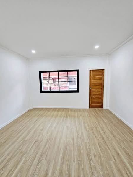 Baan Phrapin 3 Bangyai, Nonthaburi, Soi Phrapin Village 3, Bang Mae Nang, Bang Yai, Nonthaburi, 5 Bedrooms, 100 sqm, Townhouse For Sale, by NR AGENT, 500165073 - DDproperty.com