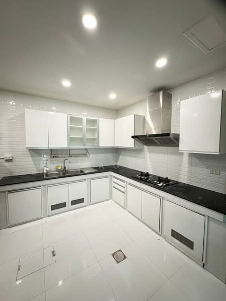 Baan Klang Muang Ladprao-Serithai, Bangkok, 8-2 Soi Serithai 52, Khan Na Yao, Khan Na Yao, Bangkok, 3 Bedrooms, 152 sqm, Townhouse For Sale, by NR AGENT, 500165081 - DDproperty.com