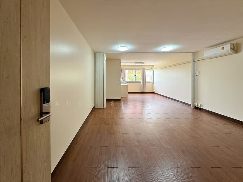 Level Condominium : เลเวล คอนโดมิเนียม, สมุทรปราการ, ซอยวัดศรีวารีน้อย, บางโฉลง, บางพลี, สมุทรปราการ, 42 ตร.ม., คอนโด ขาย, โดย Ladda Suebthai, 500165084 - DDproperty.com