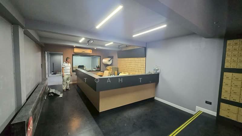 พื้นที่ให้เช่า สีลม สาทร บางรัก : Space for rent in Silom, Sathorn, and Bang Rak., กรุงเทพ, สีลม, บางรัก, กรุงเทพ, 58 ตร.ม., พื้นที่ขายของ ให้เช่า, โดย TOAH T., 500165096 - DDproperty.com