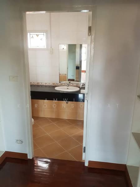 Passorn 2 Rangsit Klong 3, Pathum Thani, Yothathikan Khu Khot Road - Khlong Luang, Khlong Sam, Khlong Luang, Pathum Thani, 4 Bedrooms, 203 sqm, Single Detached House For Rent, by Amwika Karoonsombat, 500165102 - DDproperty.com