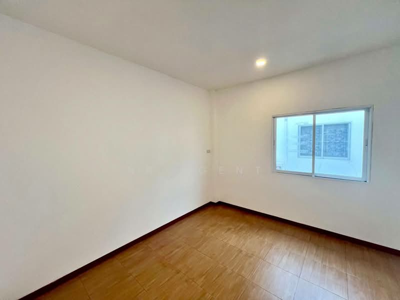 บ้านรินทิชา เทพารักษ์, สมุทรปราการ, แพรกษา, เมืองสมุทรปราการ, สมุทรปราการ, 95 ตร.ม., ทาวน์เฮ้าส์ ขาย, โดย NR AGENT, 500165111 - DDproperty.com