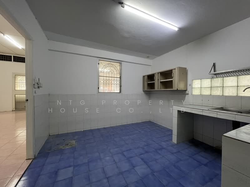 ให้เช่า บ้านเดี่ยว ชั้นเดียว ซอยสุคนธสวัสดิ์ ลาดพร้าว 71 บ้านเปล่าไม่มีเฟอร์พร้อมอยู่, กรุงเทพ, สุคนธสวัสดิ์, ลาดพร้าว, ลาดพร้าว, กรุงเทพ, 100 ตร.ม., บ้านเดี่ยว ให้เช่า, โดย NTG Property House Co.,Ltd., 500165137 - DDproperty.com