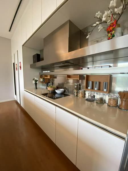 Sindhorn Lumpini : สินธร ลุมพินี, กรุงเทพ, ถนนสารสิน, ลุมพินี, ปทุมวัน, กรุงเทพ, 238 ตร.ม., คอนโด ให้เช่า, โดย Methanee Onrat, 500165150 - DDproperty.com