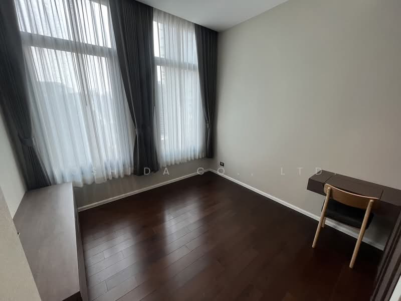 The Diplomat 39, Bangkok, 18 Soi Sukhumvit 39, Sukhumvit Road, Khlong Tan Nua, Watthana, Bangkok, 3 Bedrooms, 134 sqm, Condo For Rent, by Yoshida Co., Ltd., 500165157 - DDproperty.com