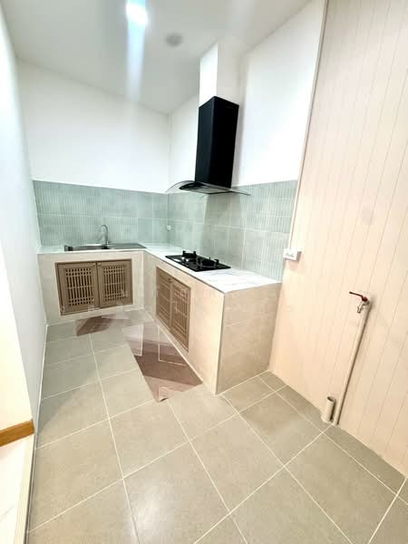 K.C. Ramintra 8, Bangkok, Hathairat Road, Sam Wa Tawan Tok, Khlong Sam Wa, Bangkok, 2 Bedrooms, 80 sqm, Townhouse For Sale, by นภัสศรณ์ วงศ์สินไทยกร (นันท์), 500165166 - DDproperty.com