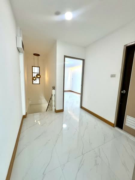 K.C. Ramintra 8, Bangkok, Hathairat Road, Sam Wa Tawan Tok, Khlong Sam Wa, Bangkok, 2 Bedrooms, 80 sqm, Townhouse For Sale, by นภัสศรณ์ วงศ์สินไทยกร (นันท์), 500165166 - DDproperty.com