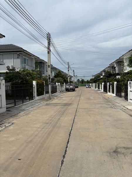 ให้เช่าบ้านเดี่ยว ม.ศุภาลัยวิลล์ หนองขาม-บ่อวิน ศรีราชา, Chon Buri (Pattaya), Nong - Kham, Si Racha, Chon Buri (Pattaya), 3 Bedrooms, 150 sqm, Semi-Detached House (Twin House) For Rent, by Dusit Saengfa, 500165172 - DDproperty.com