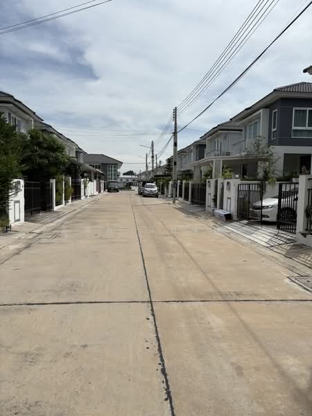 ให้เช่าบ้านเดี่ยว ม.ศุภาลัยวิลล์ หนองขาม-บ่อวิน ศรีราชา, Chon Buri (Pattaya), Nong - Kham, Si Racha, Chon Buri (Pattaya), 3 Bedrooms, 150 sqm, Semi-Detached House (Twin House) For Rent, by Dusit Saengfa, 500165172 - DDproperty.com