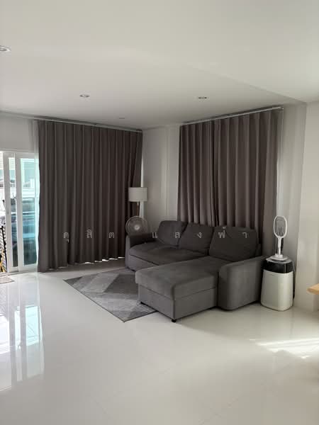 ให้เช่าบ้านเดี่ยว ม.ศุภาลัยวิลล์ หนองขาม-บ่อวิน ศรีราชา, Chon Buri (Pattaya), Nong - Kham, Si Racha, Chon Buri (Pattaya), 3 Bedrooms, 150 sqm, Semi-Detached House (Twin House) For Rent, by Dusit Saengfa, 500165172 - DDproperty.com