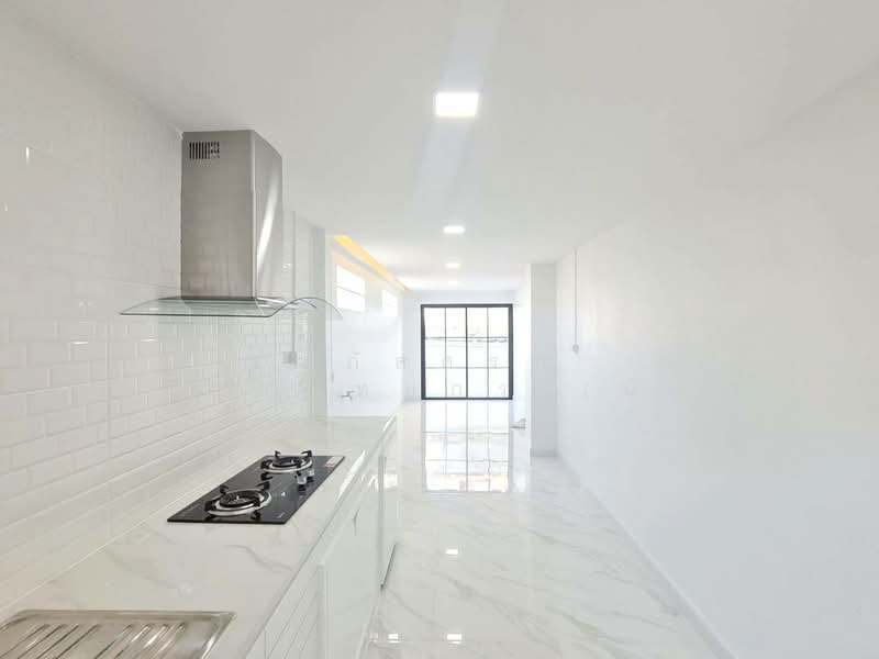 หมู่บ้านศุชญา ธัญบุรี คลอง 4 บึงยี่โถ ปทุมธานี, Pathum Thani, Bang Yitho, Thanyaburi, Pathum Thani, 4 Bedrooms, 200 sqm, Single Detached House For Sale, by นภัสศรณ์ วงศ์สินไทยกร (นันท์), 500165173 - DDproperty.com