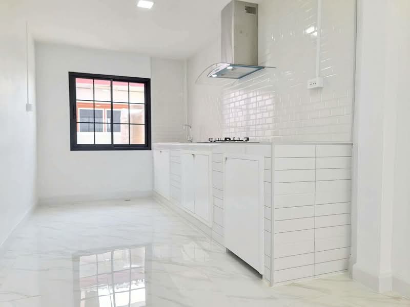 หมู่บ้านศุชญา ธัญบุรี คลอง 4 บึงยี่โถ ปทุมธานี, Pathum Thani, Bang Yitho, Thanyaburi, Pathum Thani, 4 Bedrooms, 200 sqm, Single Detached House For Sale, by นภัสศรณ์ วงศ์สินไทยกร (นันท์), 500165173 - DDproperty.com