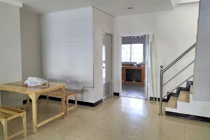 Nirunsiri Phase 1, Bangkok, Min Buri, Min Buri, Bangkok, 4 Bedrooms, 150 sqm, Townhouse For Sale, by อดิเทพ ภระมรทัต, 500165176 - DDproperty.com