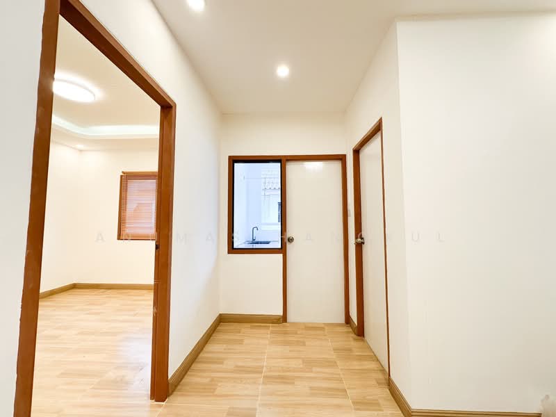 Baan Ua-Athorn Phaholyothin Km.44, Pathum Thani, Khlong Nung, Khlong Luang, Pathum Thani, 2 Bedrooms, 32 sqm, Condo For Sale, by Anumas Hangkul, 500165185 - DDproperty.com