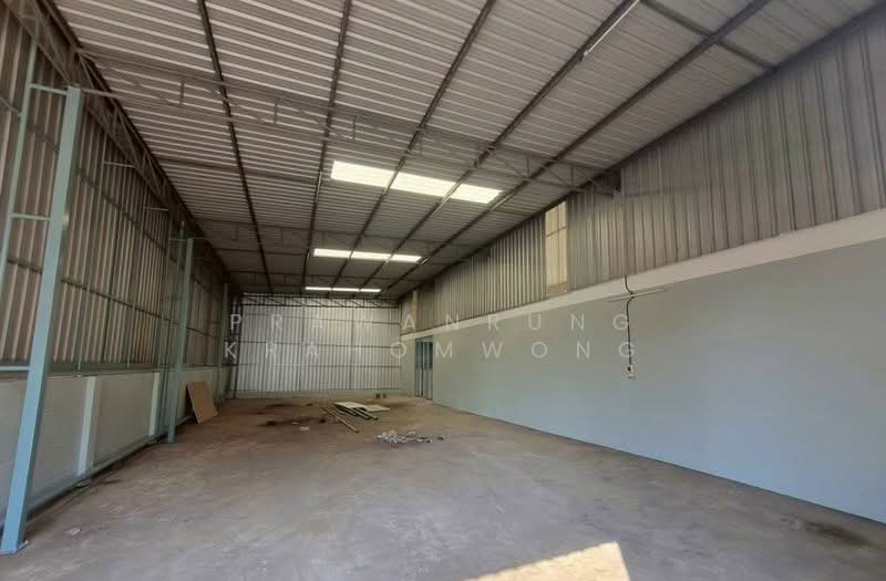 ให้เช่าโรงงาน/โกดัง (เพิ่งรีโนเวทใหม่] ขนาดที่ดิน210ตรว พื้นที่สีชมพู นาดี สมุทรสาคร CODE:PP1-W1084-, สมุทรสาคร, นาดี, เมืองสมุทรสาคร, สมุทรสาคร, 720 ตร.ม., โกดัง-โรงงาน ให้เช่า, โดย PRAWANRUNG KRAHOMWONG, 500165187 - DDproperty.com