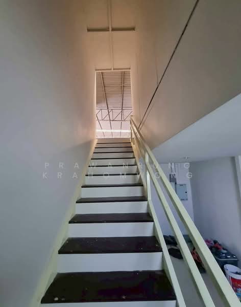 ให้เช่าโรงงาน/โกดัง (เพิ่งรีโนเวทใหม่] ขนาดที่ดิน210ตรว พื้นที่สีชมพู นาดี สมุทรสาคร CODE:PP1-W1084-, Samut Sakhon, Na Di, Muang Samut Sakhon, Samut Sakhon, , 720 sqm, Warehouse/Factory For Rent, by PRAWANRUNG KRAHOMWONG, 500165187 - DDproperty.com