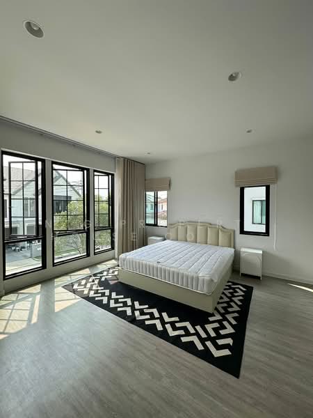 Burasiri Panyaintra, Bangkok, Khlong Song Road, Bang Chun, Khlong Sam Wa, Bangkok, 5 Bedrooms, 373 sqm, Single Detached House For Rent, by NTG Property House Co.,Ltd., 500165189 - DDproperty.com