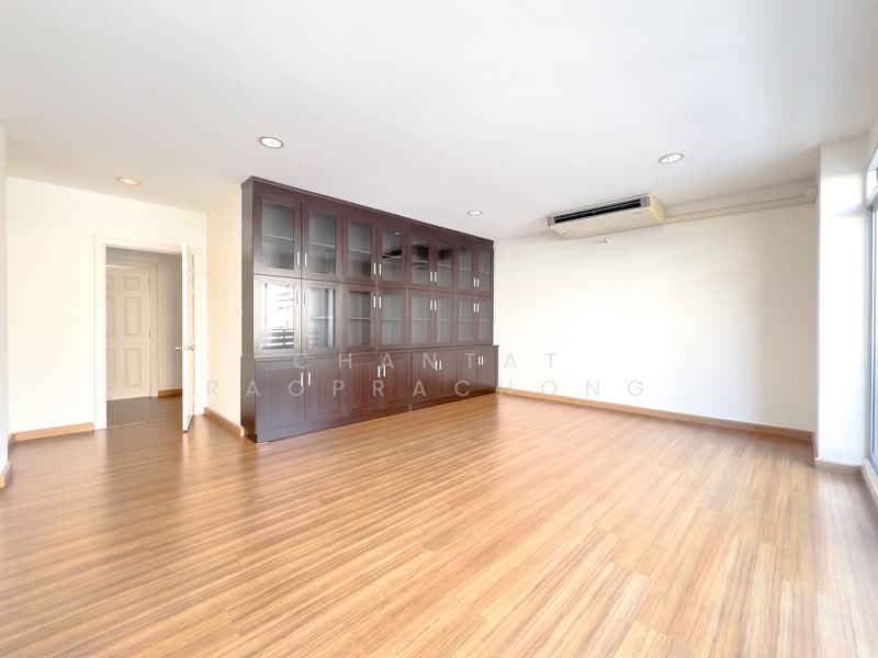 Baan Klang Muang Monte-Carlo : บ้านกลางเมือง มอนติ-คาร์โล, กรุงเทพ, ถนน หมู่บ้านกลางเมืองมอลติ-คาโล รัชวิภา, ลาดยาว, จตุจักร, กรุงเทพ, 190 ตร.ม., ทาวน์เฮ้าส์ ขาย, โดย Chantat Raoprachong, 500165191 - DDproperty.com