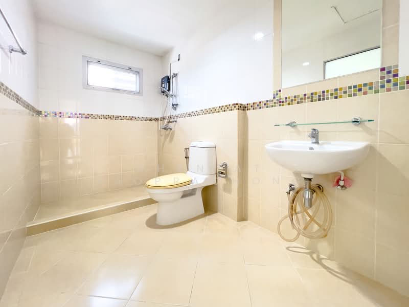 Baan Klang Muang Monte-Carlo : บ้านกลางเมือง มอนติ-คาร์โล, กรุงเทพ, ถนน หมู่บ้านกลางเมืองมอลติ-คาโล รัชวิภา, ลาดยาว, จตุจักร, กรุงเทพ, 190 ตร.ม., ทาวน์เฮ้าส์ ขาย, โดย Chantat Raoprachong, 500165191 - DDproperty.com