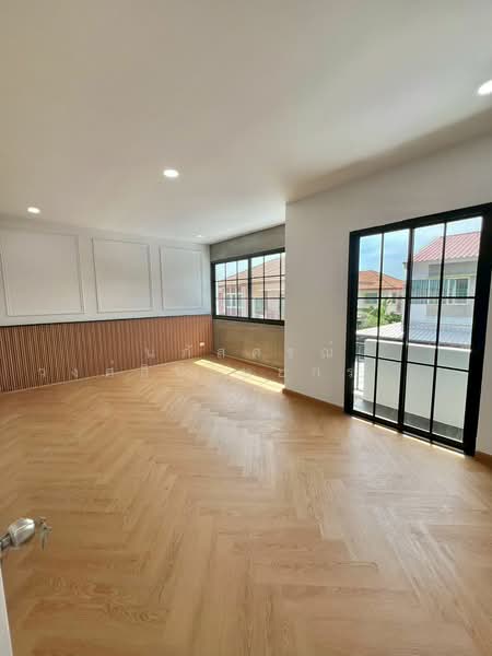 The Trust Town Wongwaen – Lam Luk Ka, Pathum Thani, Soi Bueng Kham Proi, Bung Kham Proi, Lam Luk Ka, Pathum Thani, 3 Bedrooms, 108 sqm, Townhouse For Sale, by นภัสศรณ์ วงศ์สินไทยกร (นันท์), 500165196 - DDproperty.com