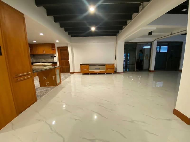 RM076 ให้เช่าบ้านเดี่ยว ทาวน์อินทาวน์ บ้านสวย ใหม่ พร้อมอยู่ ใกล้ทางด่วน จดทะเบียนบริษัทได้, กรุงเทพ, ทาวน์อินทาวน์, พลับพลา, วังทองหลาง, กรุงเทพ, 290 ตร.ม., บ้านเดี่ยว ให้เช่า, โดย NTG Property House Co.,Ltd., 500165204 - DDproperty.com