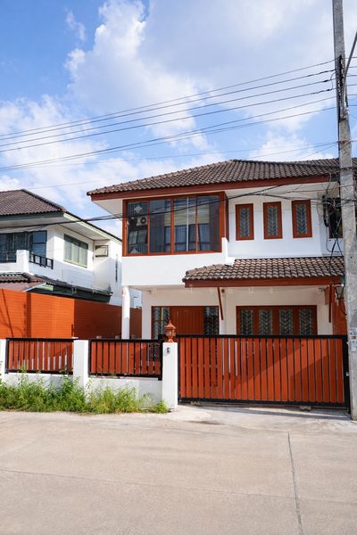 ให้เช่า - บ้านเดี่ยวให้เช่า ย่านสวนดอก ใกล้ถนนนิมมาน, เชียงใหม่