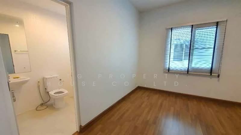 The Ricco Town Watcharapol, Bangkok, Ruammit Pattana, Khlong Tan Nuea, Tha Rang, Bang Khen, Bangkok, 3 Bedrooms, 200 sqm, Townhouse For Rent, by NTG Property House Co.,Ltd., 500165216 - DDproperty.com