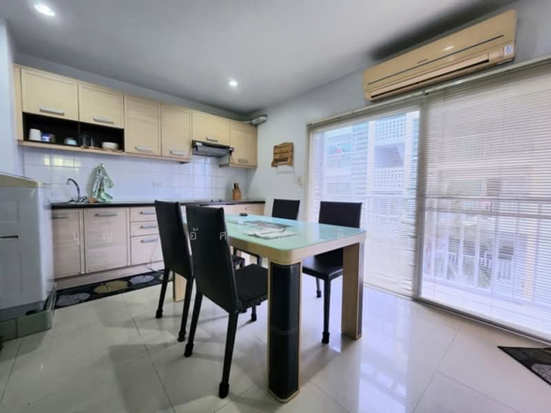 Metro Park Sathorn, Bangkok, Kanlapaphruek Road, Bang Wa, Phasi Charoen, Bangkok, 2 Bedrooms, 56 sqm, Condo For Sale, by บุญชู อัศวฤทธิพรหม์, 500165223 - DDproperty.com