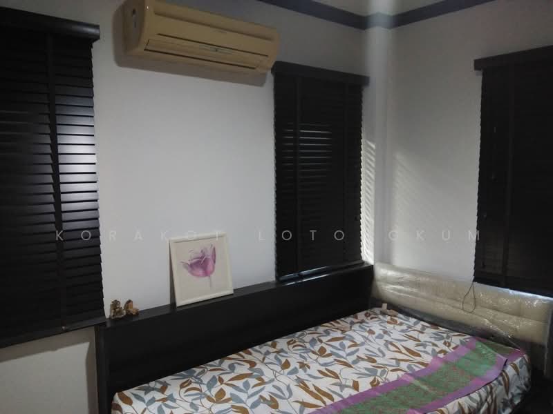 หมู่บ้านบุษบา ใกล้โรงพยาบาลเซนต์คารอส และตลาดบางพูน, Pathum Thani, Bang Kadi, Muang Pathum Thani, Pathum Thani, 3 Bedrooms, 150 sqm, Single Detached House For Rent, by Korakot Lotongkum, 500165235 - DDproperty.com